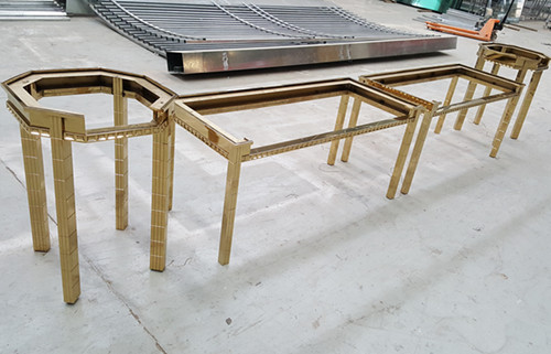 珠寶展柜半成品.jpg 展示車(chē)間珠寶展柜半成品